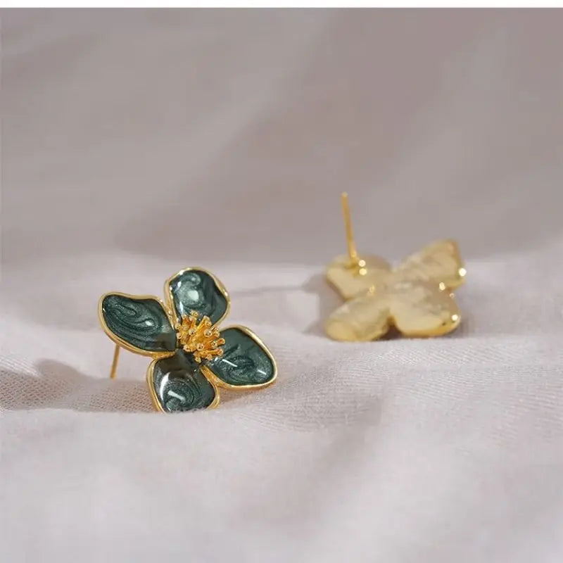 Vintage Sweet Flower Stud Earrings – Multi-Colored Fashion Jewelry for Women & Girls