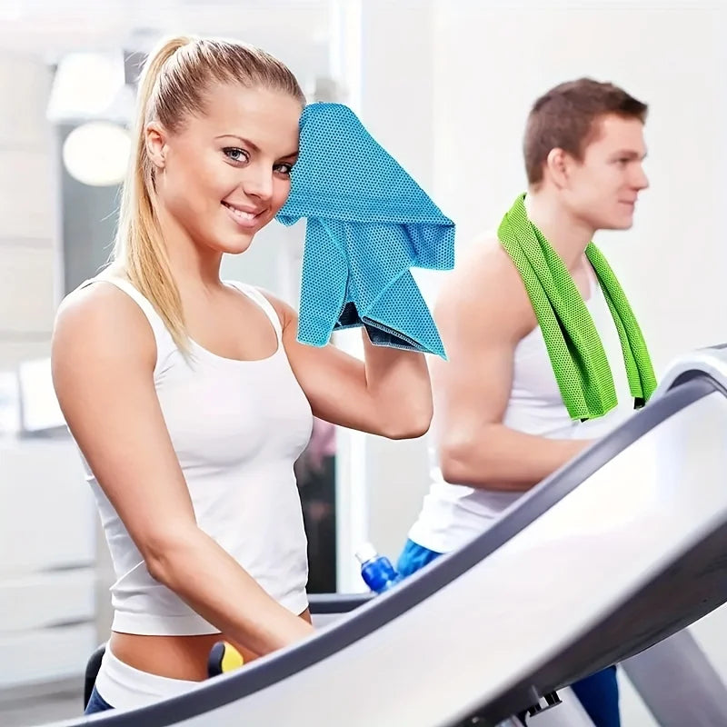 Cooling Sports Towel with Storage Case – Quick-Dry & Ice Blanket for Outdoor Fitness & Camping