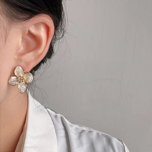 Vintage Sweet Flower Stud Earrings – Multi-Colored Fashion Jewelry for Women & Girls